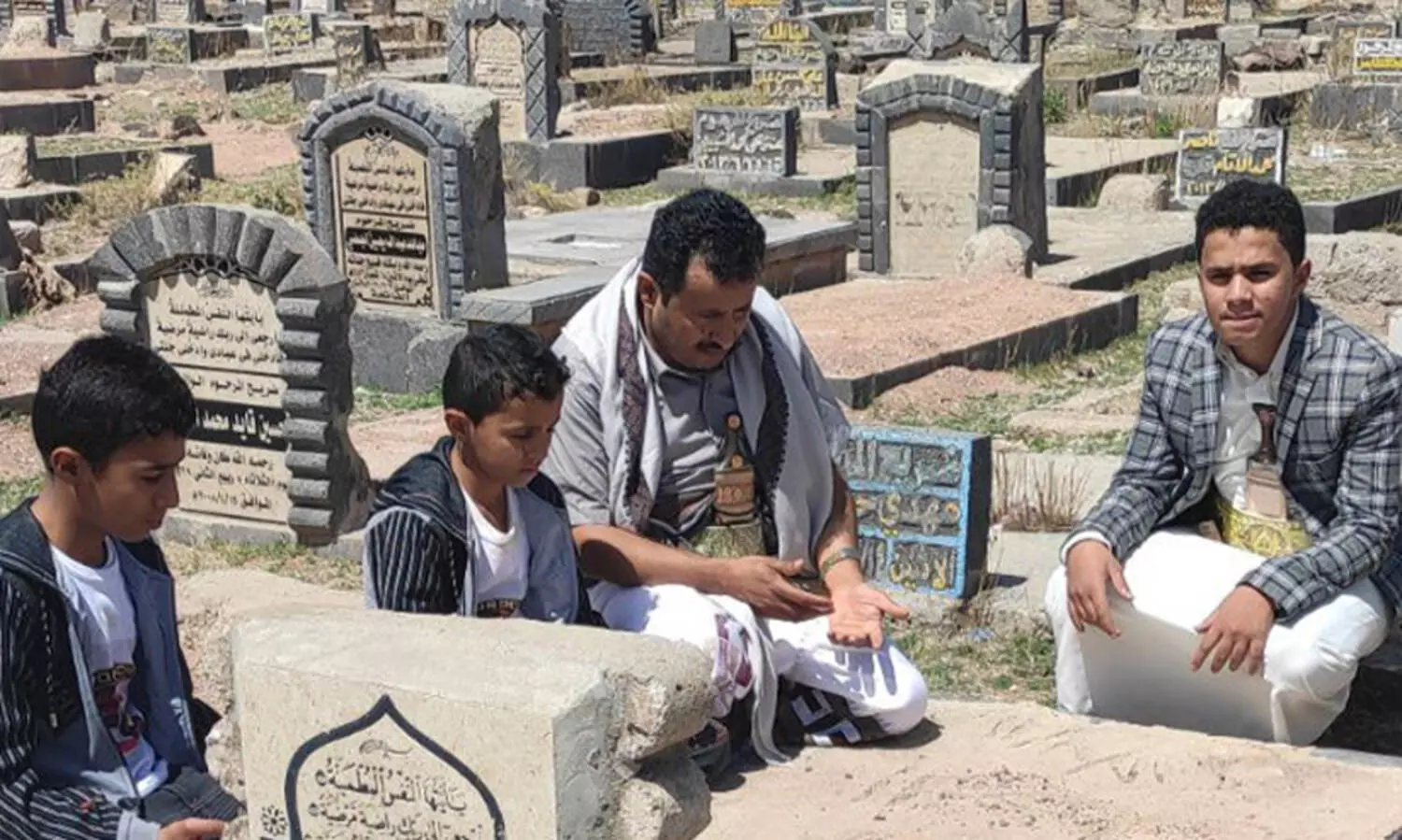 ‘സമയമെടുത്താലും ദൈവസഹായത്താൽ നിങ്ങൾക്കുള്ള വാഗ്ദത്ത വിധി ആണത്’ -തലാലിന്‍റെ ഖബറിടം സന്ദർശിച്ച് സഹോദരൻ