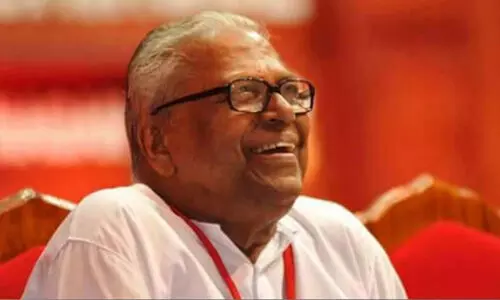 പാ​ർ​ട്ടി വി​ല​ക്കി​യ  ബ​ഹ്റൈ​ൻ യാ​ത്ര