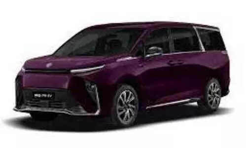 എംജി എം9 പുറത്തിറങ്ങി; കിയ കാർണിവലിനും ടൊയോട്ട വെൽഫെയറിനും വെല്ലുവിളി എംജി എം9 പുറത്തിറങ്ങി; കിയ കാർണിവലിനും ടൊയോട്ട വെൽഫെയറിനും വെല്ലുവിളി