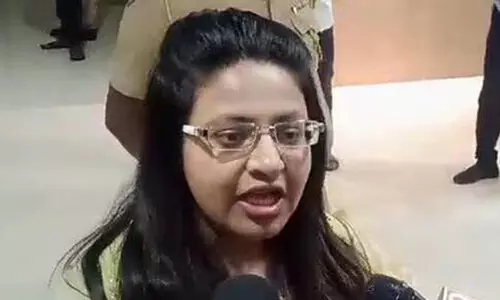 ആറ് ലക്ഷമല്ല​, വരുമാനം കോടികൾ; പൂജ ഖേദ്കറി​ന്റെ നോൺ ക്രിമിലെയർ സർട്ടിഫിക്കറ്റ് റദാക്കി