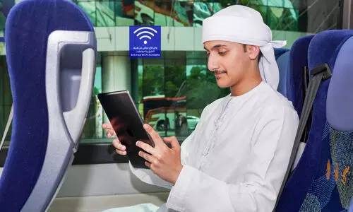 ദുബൈ ഇന്‍റർസിറ്റി ബസുകളിൽ സൗജന്യ വൈഫൈ; ഇ ആൻഡുമായി കൈകോർത്താണ്​ ആർ.ടി.എ പദ്ധതി നടപ്പാക്കിയത്​​