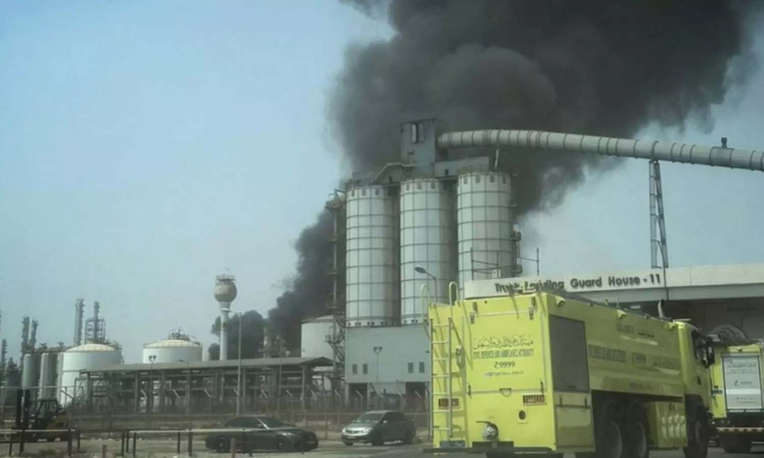 സുഹാർ എണ്ണ സംഭരണ ടാങ്കിൽ തീപിടിത്തം