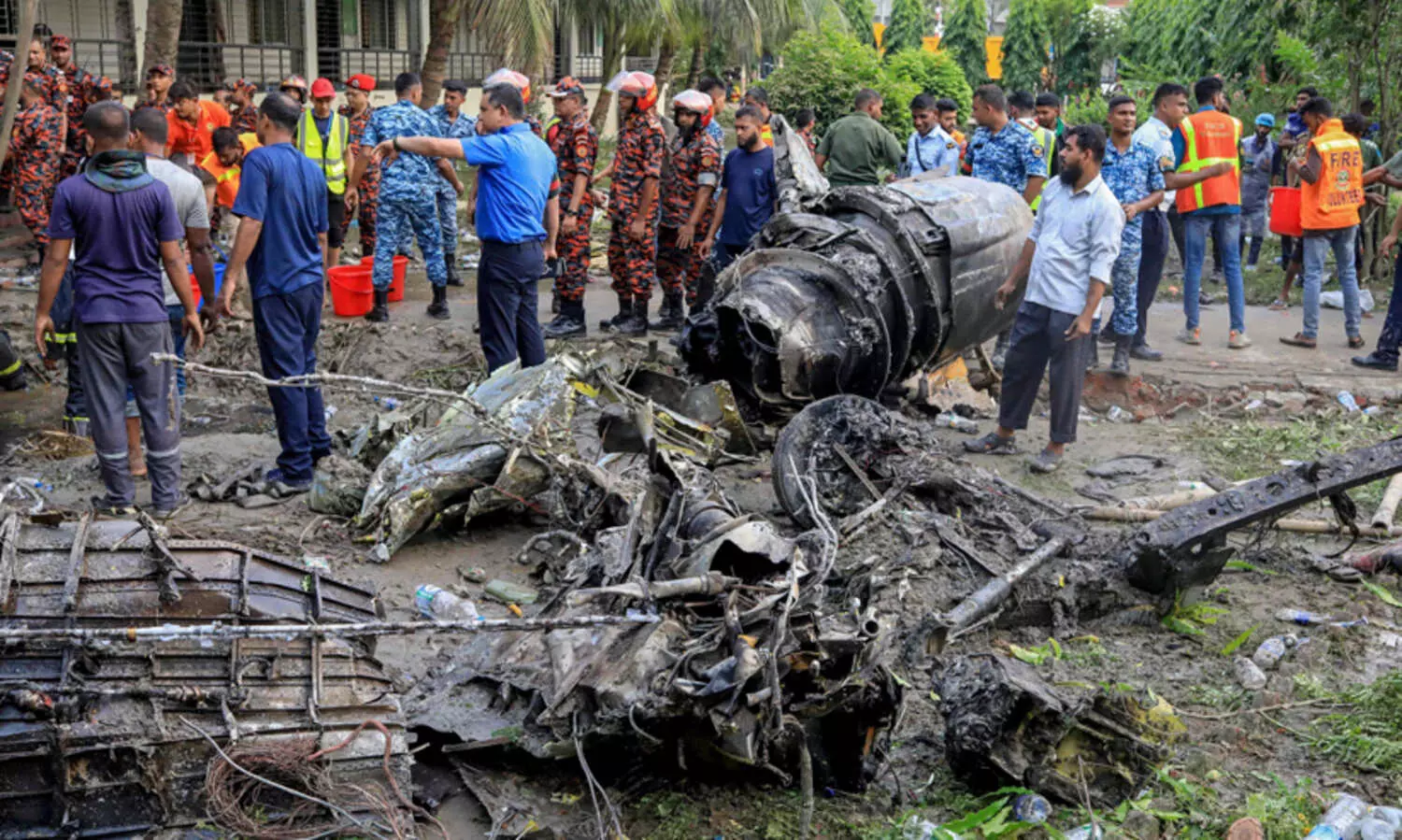 ബംഗ്ലാദേശ് വിമാന ദുരന്തം: കുവൈത്ത് ഭരണ നേതൃത്വം അനുശോചിച്ചു