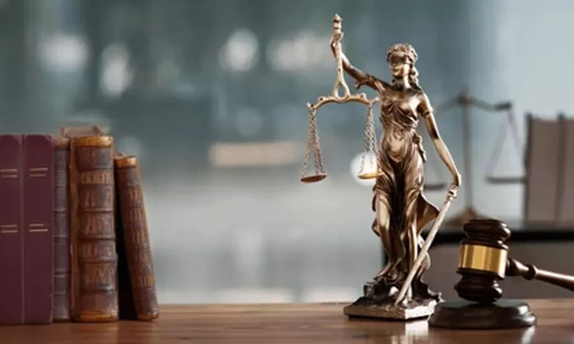 പരിഹാരം, മ​ധ്യ​സ്ഥ​ത​യി​ലൂ​ടെ; കോ​ട​തി​യി​ൽ കെ​ട്ടി​ക്കി​ട​ക്കു​ന്ന കേ​സു​ക​ൾ മ​ധ്യ​സ്ഥ​ത​യി​ലൂ​ടെ തീ​ർ​പ്പാ​ക്കു​ന്ന കാ​മ്പ​യി​ന് ജി​ല്ല​യി​ൽ തു​ട​ക്കം