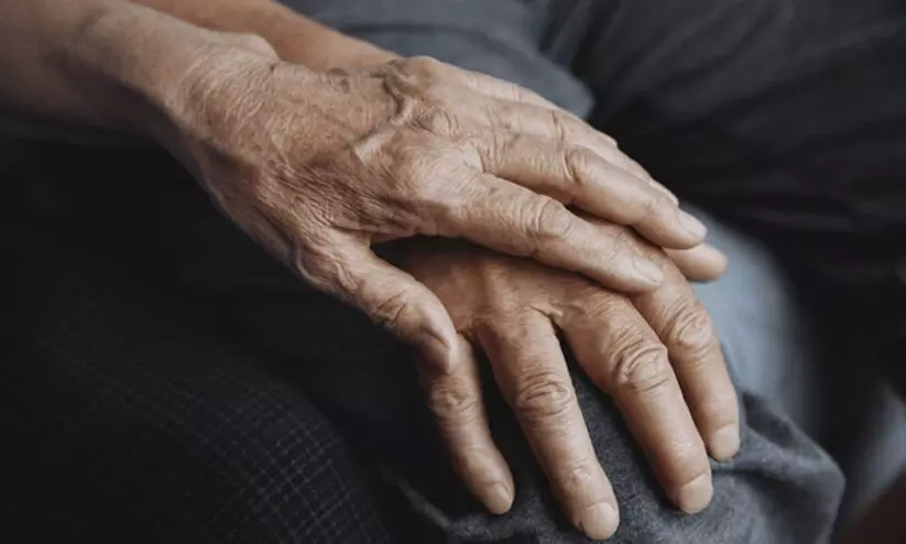 മാതാപിതാക്കളെ അവഗണിച്ച മക്കളിൽനിന്ന്​ കോടികളുടെ ഭൂസ്വത്ത്​ തിരികെ വാങ്ങി നൽകി ആർ.ഡി.ഒ