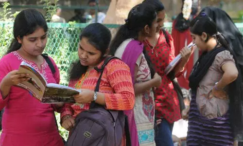 ഉള്ളാളിൽ ന്യൂനപക്ഷ പെൺകുട്ടികൾക്ക് രണ്ട് ഗവ.കോളജുകൾ സ്ഥാപിക്കുന്നു ഉള്ളാളിൽ ന്യൂനപക്ഷ പെൺകുട്ടികൾക്ക് രണ്ട് ഗവ.കോളജുകൾ സ്ഥാപിക്കുന്നു