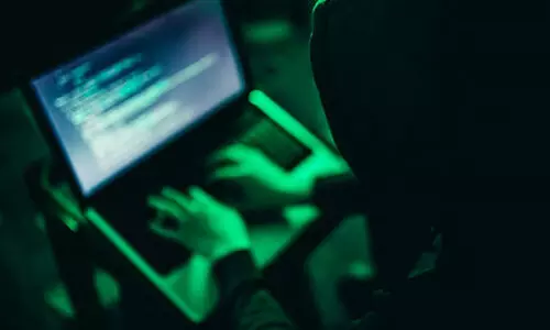 ഓൺലൈനായി പാൽ ഓർഡർ ചെയ്യാൻ ശ്രമിച്ചു; യുവതിക്ക് നഷ്ടമായത് 18 ലക്ഷം രൂപ