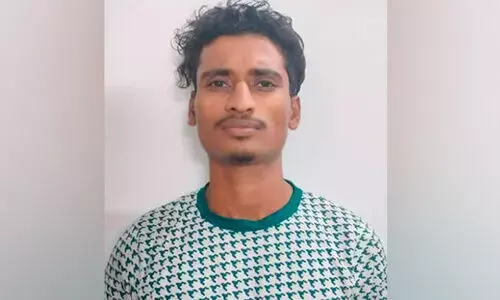 ഒ​ളി​വി​ൽ പോ​യ പ്ര​തി അ​റ​സ്റ്റി​ൽ