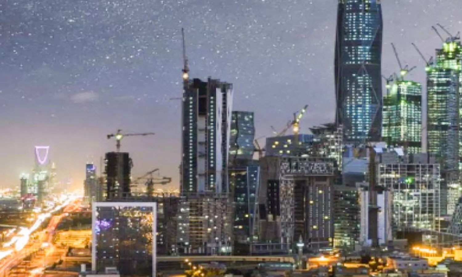 എ​ണ്ണ​യി​ത​ര വ്യാ​പാ​ര​ത്തി​ൽ കു​തി​ച്ച് സൗ​ദി; വാ​ർ​ഷി​ക ക​യ​റ്റു​മ​തി മൂ​ല്യം 3100 കോ​ടി റി​യാ​ലാ​യി