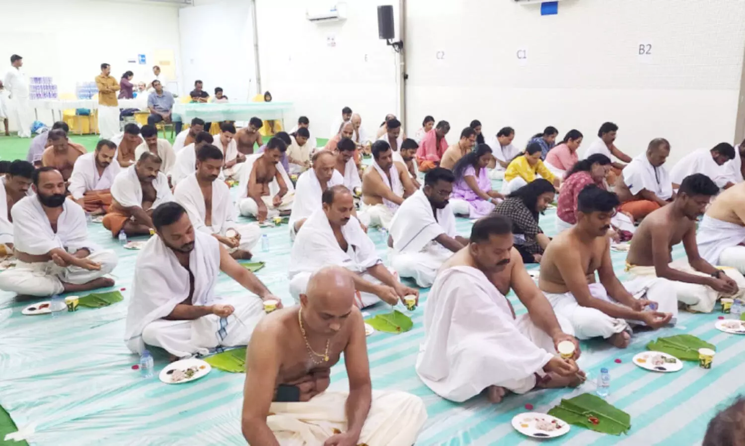 ക​ർ​ക്ക​ട​ക വാ​വു​ബ​ലി​ത​ർ​പ്പ​ണ ച​ട​ങ്ങു​ക​ൾ ന​ട​ത്തി