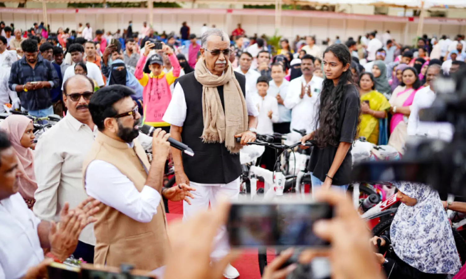 ശാ​ന്തി​ന​ഗ​റി​ൽ മാ​ന​വി​ക ഹ​ബ്ബ സ​മാ​പി​ച്ചു