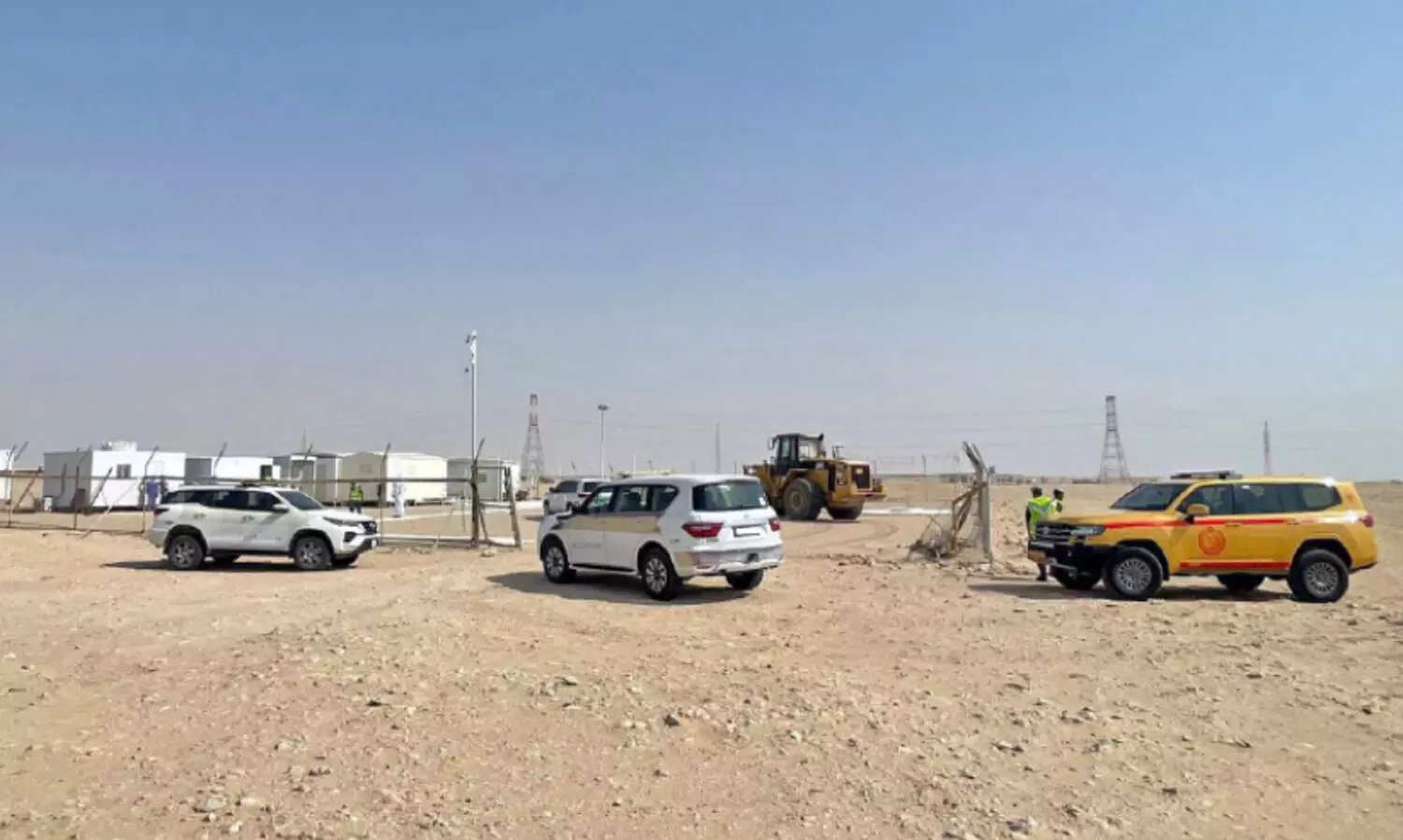 അ​ന​ധി​കൃ​ത​മാ​യി പ്ര​വ​ർ​ത്തി​ച്ച ക്യാ​മ്പ് പൊ​ളി​ച്ചു​നീ​ക്കി