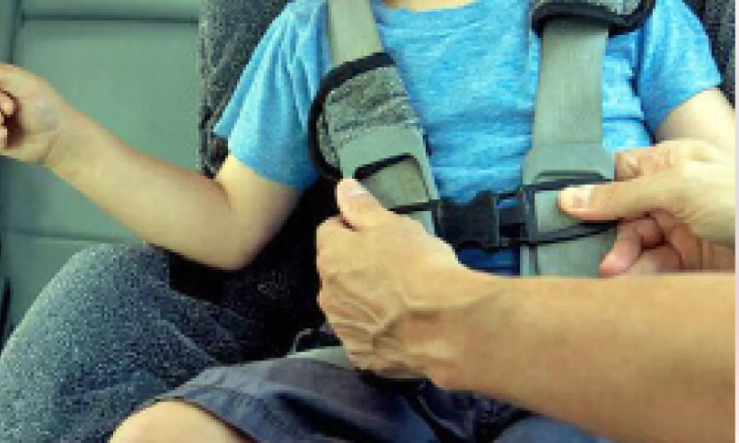 10 വ​യ​സു​കാ​ര​ന് കാ​റി​ൽ​ പീ​ഡ​നം; അ​യ​ൽ​വാ​സി​ക്ക്​ പ​ത്തു​വ​ർ​ഷം ത​ട​വ് ശി​ക്ഷ