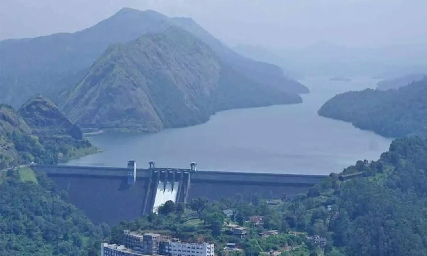 സംസ്ഥാനത്തെ എട്ട് ഡാമുകളിൽ റെഡ് അലർട്ട്