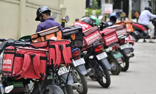 ഗി​ഗ് വ​ര്‍ക്കേ​ഴ്സ് ബി​ല്‍ അ​ടു​ത്ത നി​യ​മ​സ​ഭ സ​മ്മേ​ള​ന​ത്തി​ല്‍