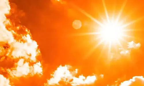 കനത്ത ചൂട് തുടരുന്നു.. ഉരുകി വിയർത്ത് ജനം