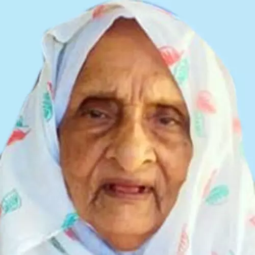 ആ​യി​ശു​മ്മ