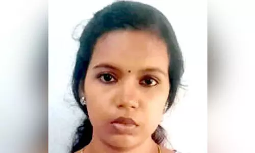 റെയിൽവേയിൽ ജോലി വാഗ്ദാനം; 4.5 ലക്ഷം രൂപ തട്ടിയ യുവതി അറസ്റ്റിൽ