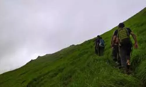 അ​നു​മ​തി​യി​ല്ലാ​തെ ട്ര​ക്കി​ങ്; മു​ദി​ഗ​രെ​യി​ൽ 103 പേ​ർ പി​ടി​യി​ൽ