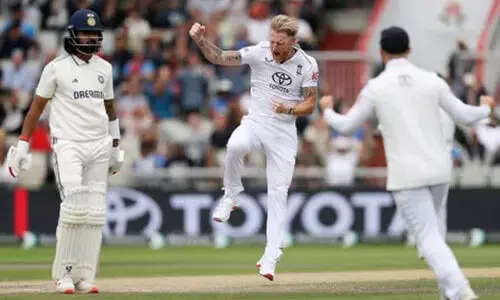 ഇന്നിങ്സ് തോൽവി ഒഴിവാക്കാൻ ഇന്ത്യ പൊരുതുന്നു; സെഞ്ച്വറിയടിച്ച് ഗിൽ പുറത്തായി