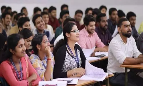 നാല്​ വർഷ ബിരുദ കോഴ്​സ്​ അട്ടിമറിക്കാൻ ശ്രമം: ഇഷ്ടമുള്ള വിഷയത്തിൽ മൈനർ കോഴ്​സ്​ ചെയ്യാനുള്ള സൗകര്യമില്ല