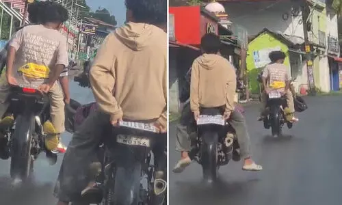 ബൈക്കുകളിൽ അഭ്യാസപ്രകടനം, വീഡിയോ പകർത്തുന്നത് കണ്ടതോടെ നമ്പർപ്ലേറ്റ് മറച്ചു; കേസെടുത്ത് പൊലീസും മോട്ടോർ വാഹന വകുപ്പും