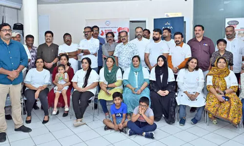 ര​ക്ത​ദാ​ന ക്യാ​മ്പ്‌ ന​ട​ത്തി