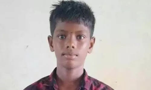 ഗെയിം കളിക്കാൻ മൊബൈൽ കൊടുത്തില്ല; എട്ടാംക്ലാസ് വിദ്യാർഥി ജീവനൊടുക്കി