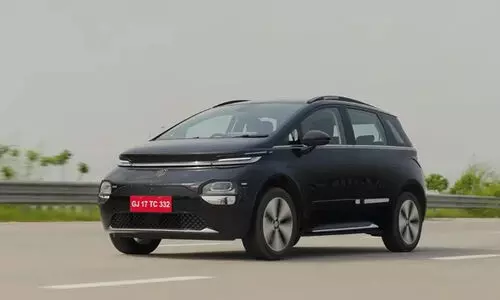 വിൽപ്പന വർധിച്ചു! വിലയും കൂടി; എം.ജി വിൻഡ്സർ ഇ.വി സ്വന്തമാക്കാൻ ചെലവ് കൂടും വിൽപ്പന വർധിച്ചു! വിലയും കൂടി; എം.ജി വിൻഡ്സർ ഇ.വി സ്വന്തമാക്കാൻ ചെലവ് കൂടും