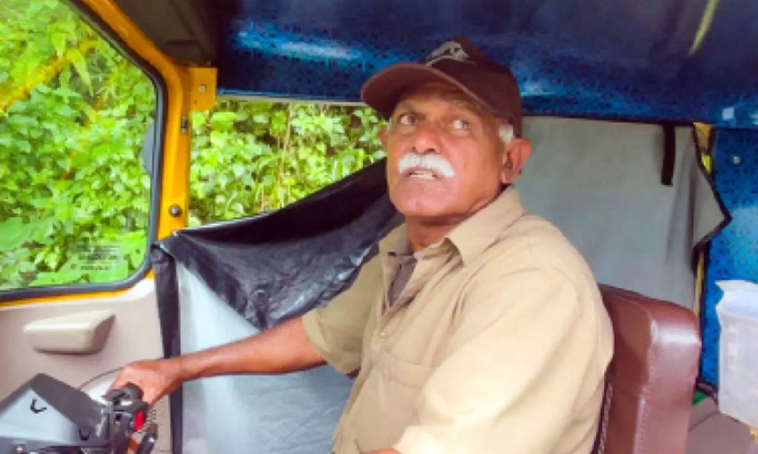 പൊ​ന്നു​വി​ള​യു​ന്ന കൃ​ഷി​ഭൂ​മി​യു​ടെ ഉ​ട​മ, ഇ​ന്ന് അ​ണ്ണ​യ്യ​ൻ ഓ​ട്ടോ തൊ​ഴി​ലാ​ളി