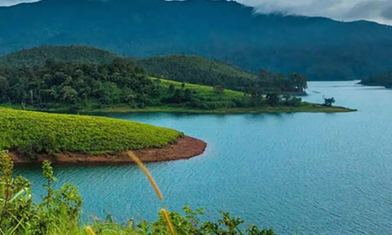 ബാണാസുരയിൽ മീനൊഴുക്ക്, പുറത്ത് ആളൊഴുക്ക്