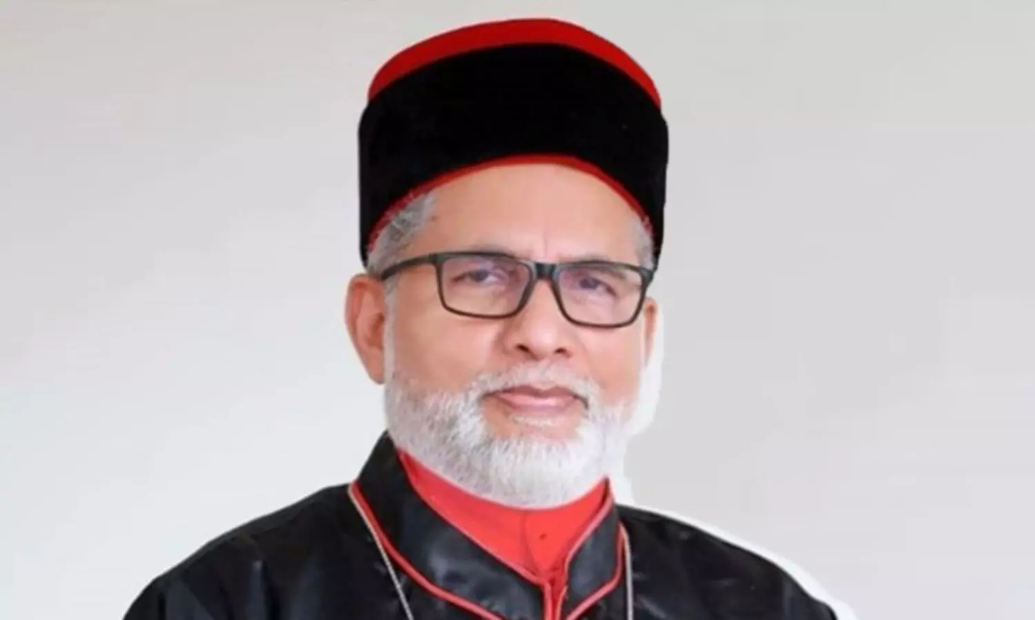 കന്യാസ്ത്രീകളുടെ അറസ്റ്റിൽ പ്രതികരണവുമായി ബിഷപ് ജോസഫ് കല്ലറങ്ങാട്ട്: ‘കത്തോലിക്കർ മനുഷ്യക്കടത്തു നടത്തുന്നുണ്ടെങ്കിൽ അത് സ്വർഗത്തിലേക്ക്, ഭരണഘടന അനുസരിച്ചു ജീവിക്കാൻ സ്വാതന്ത്ര്യം വേണം’