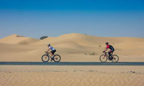 സൈ​ക്കി​ൾ യാ​ത്ര​ക്കാ​ർ​ക്ക് റോ​ഡ് സു​ര​ക്ഷ കാ​മ്പ​യി​നു​മാ​യി ആ​ഭ്യ​ന്ത​ര മ​ന്ത്രാ​ല​യം