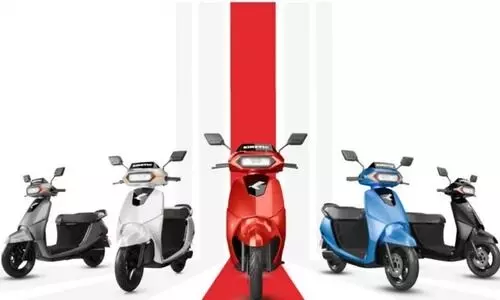 ‘കൈ നെറ്റിക്ക്’ വെച്ചോളൂ;  കൈനറ്റിക് DX EV വ​ന്നേ...