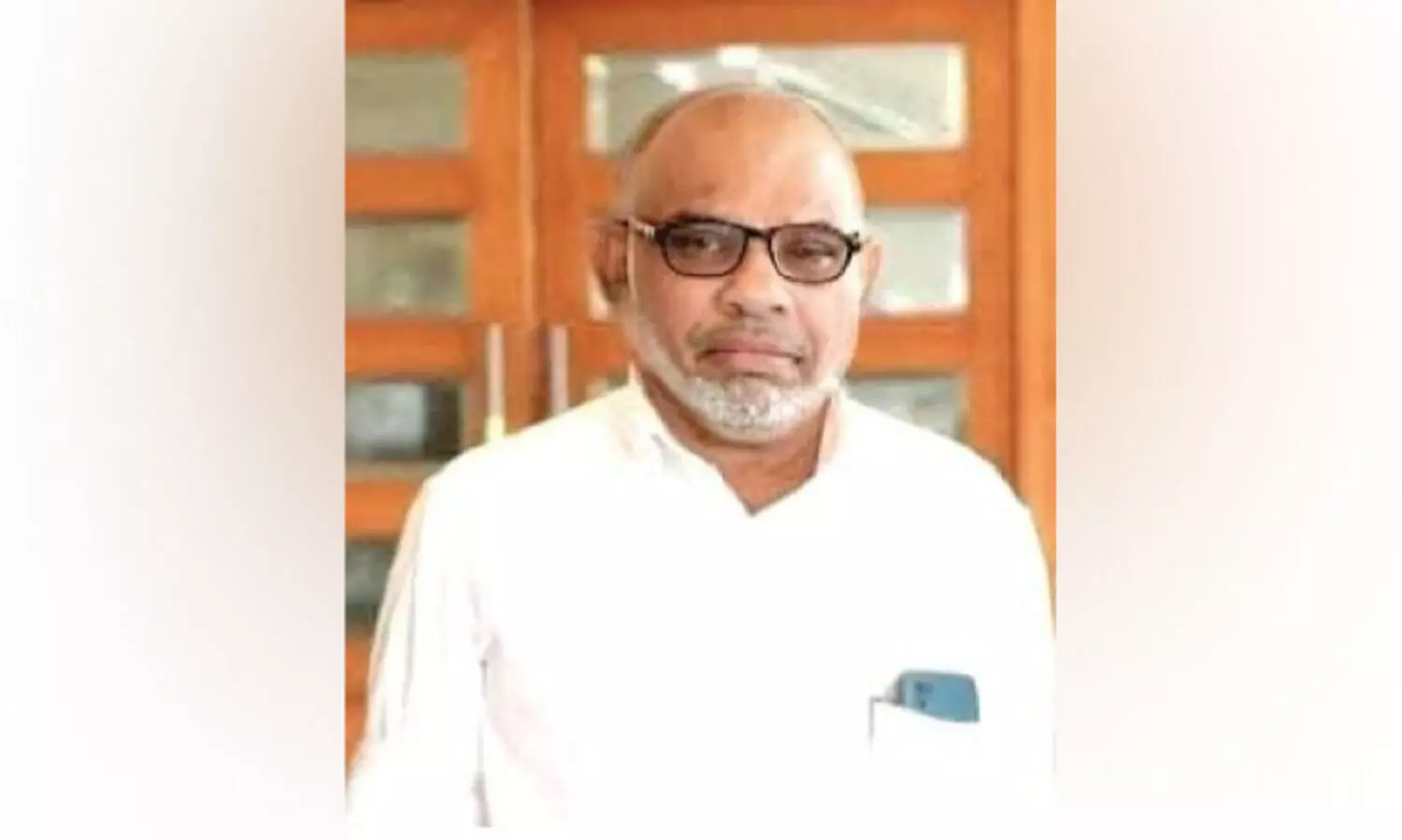 ത്വാ​ഇ​ഫി​ൽ മ​രി​ച്ച ഉം​റ തീ​ർ​ഥാ​ട​ക​ന്റെ മൃ​ത​ദേ​ഹം ഖ​ബ​റ​ട​ക്കി