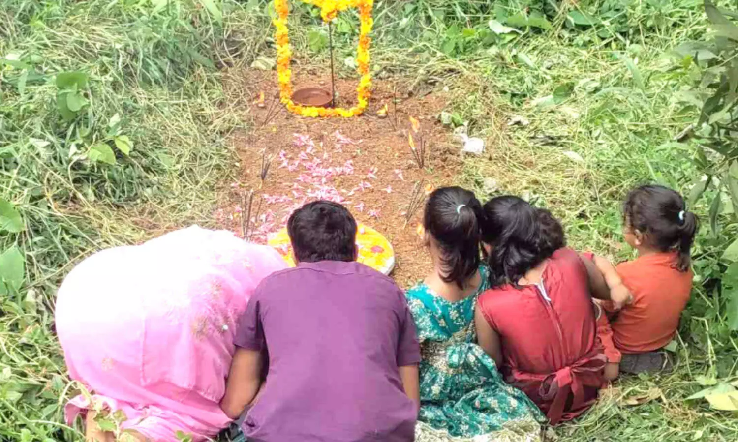 പൊന്നുമോളുടെ ഓർമദിനത്തിൽ കണ്ണീർപൂക്കളുമായി ബിഹാർ കുടുംബം