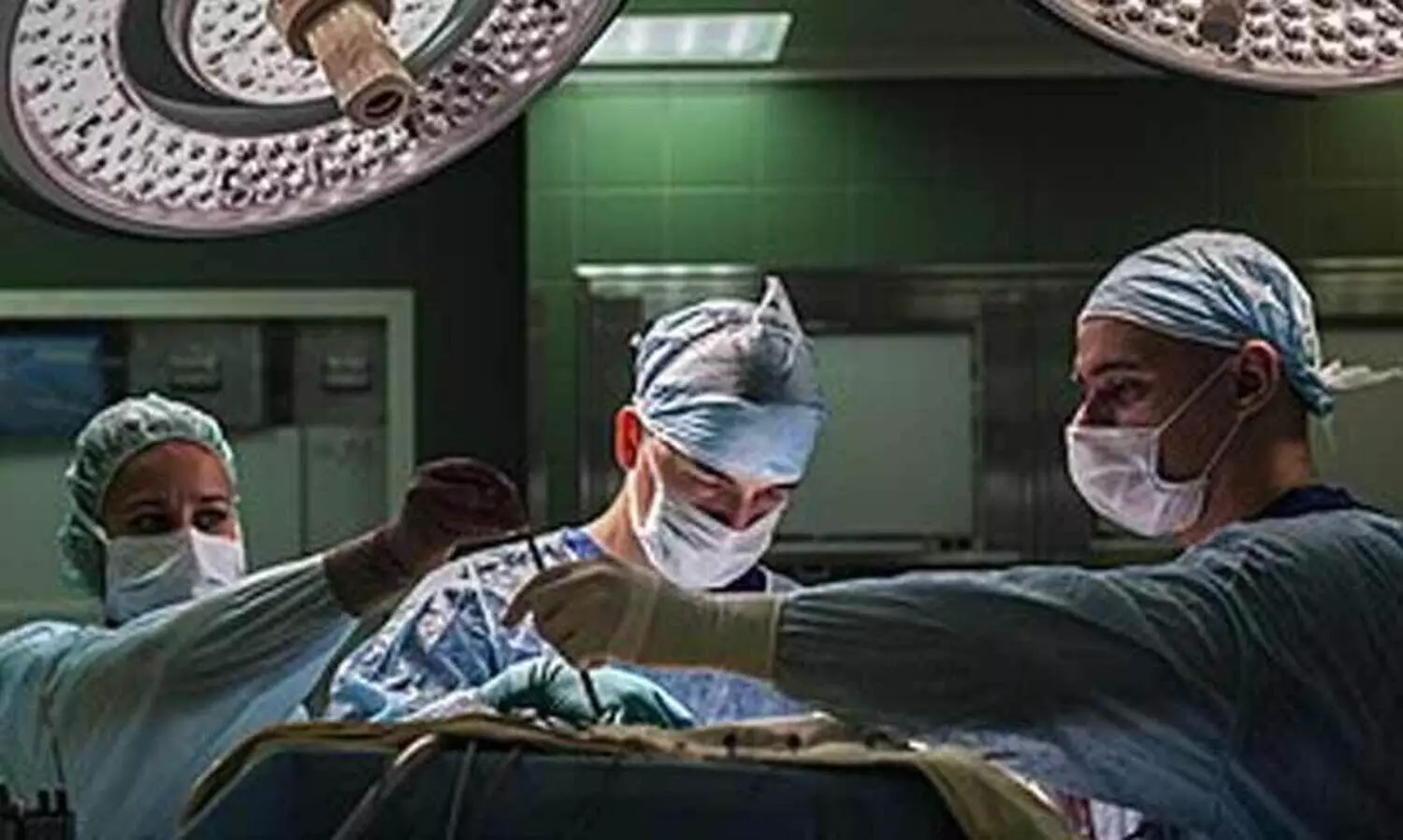 മഹാരാഷ്ട്രയിൽ 10 വയസ്സുകാരിയുടെ വയറ്റിൽ നിന്ന് നീക്കം ചെയ്തത് അരക്കിലോ ഭാരമുള്ള മുടിക്കെട്ട്