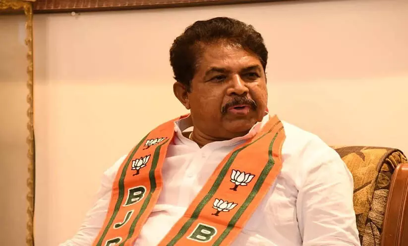 ധർമസ്ഥല കൊലപാതക പരമ്പര: പരാതിക്കാരൻ മുസ്ലിം, ഗൂഢാലോചനക്ക് പിന്നിൽ കേരള സർക്കാർ; ആരോപണവുമായി ബി.ജെ.പി നേതാവ് ധർമസ്ഥല കൊലപാതക പരമ്പര: പരാതിക്കാരൻ മുസ്ലിം, ഗൂഢാലോചനക്ക് പിന്നിൽ കേരള സർക്കാർ; ആരോപണവുമായി ബി.ജെ.പി നേതാവ്