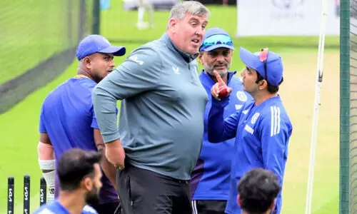 ഇ​ന്ത്യ-​ഇം​ഗ്ല​ണ്ട് അ​ഞ്ചാം ടെ​സ്റ്റ് ഓ​വ​ലി​ൽ