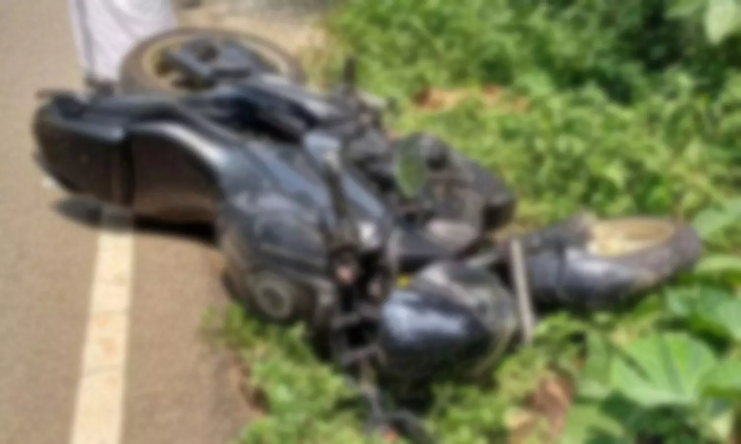 അ​ശ്ര​ദ്ധ​യും അ​മി​തവേ​ഗ​വും വേ​ണ്ട; കുരുതികളമായി റോഡുകൾ