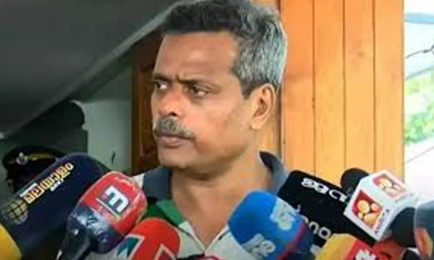 ‘ശസ്ത്രക്രിയ മുടക്കിയെന്നത് കള്ളം, പറഞ്ഞതിൽ ഉറച്ചുനിൽക്കുന്നു’; നോട്ടീസ് ലഭിച്ചെന്നും വിശദീകരണം നൽകുമെന്നും ഡോ. ഹാരിസ്