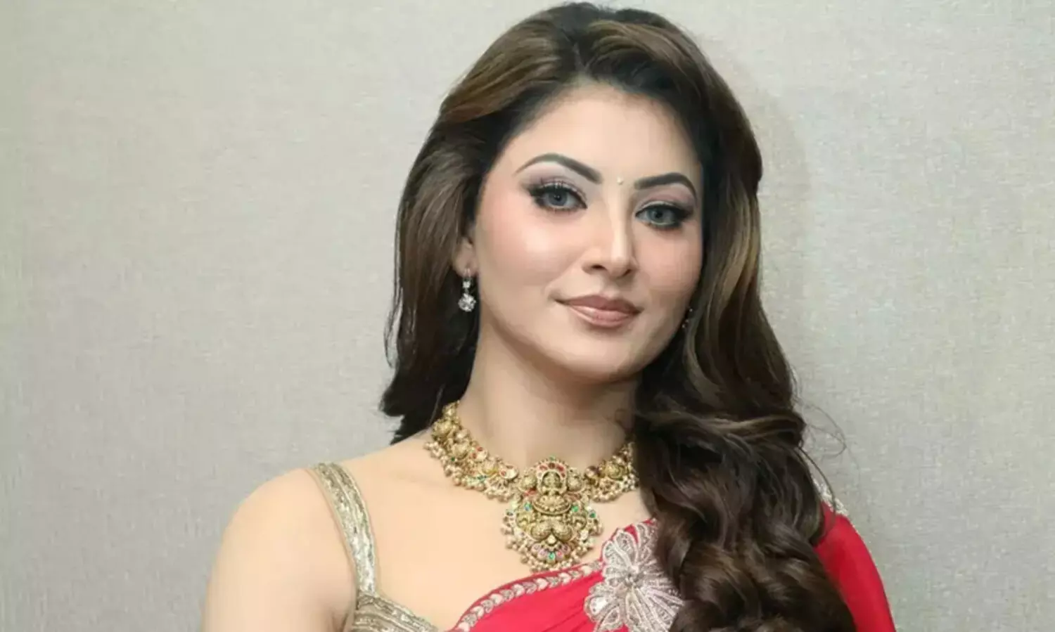 ലണ്ടനിലെ വിമാനത്താവളത്തിൽ വെച്ച് ലഗേജ് മോഷ്ടിക്കപ്പെട്ടു; സഹായം തേടി നടിയുടെ ഇൻസ്റ്റാഗ്രാം പോസ്റ്റ്