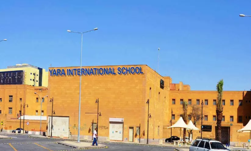 യാ​ര സ്​​കൂ​ളി​ൽ ഇം​ഗ്ലീ​ഷ് മീ​ഡി​യം ഇ​സ്​​ലാ​മി​ക് മ​ദ്റ​സ