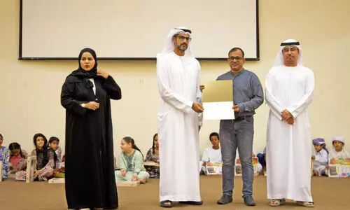 നാ​സ​ര്‍ അ​ല്‍ദാ​ന​ക്ക് ആ​ദ​ര​വ്