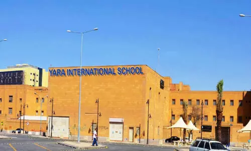 യാ​ര സ്​​കൂ​ളി​ൽ ഇം​ഗ്ലീ​ഷ് മീ​ഡി​യം ഇ​സ്​​ലാ​മി​ക് മ​ദ്റ​സ