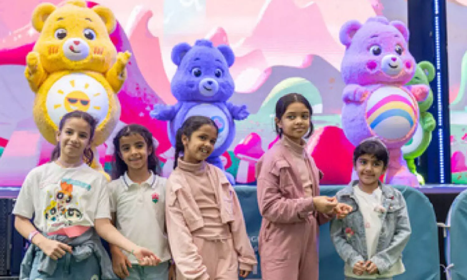 വേ​ന​ൽ​ക്കാ​ലം ക​ള​റാ​ക്കാം; ഒ​ത്തി​രി​യു​ണ്ട് പ​രി​പാ​ടി​ക​ൾ