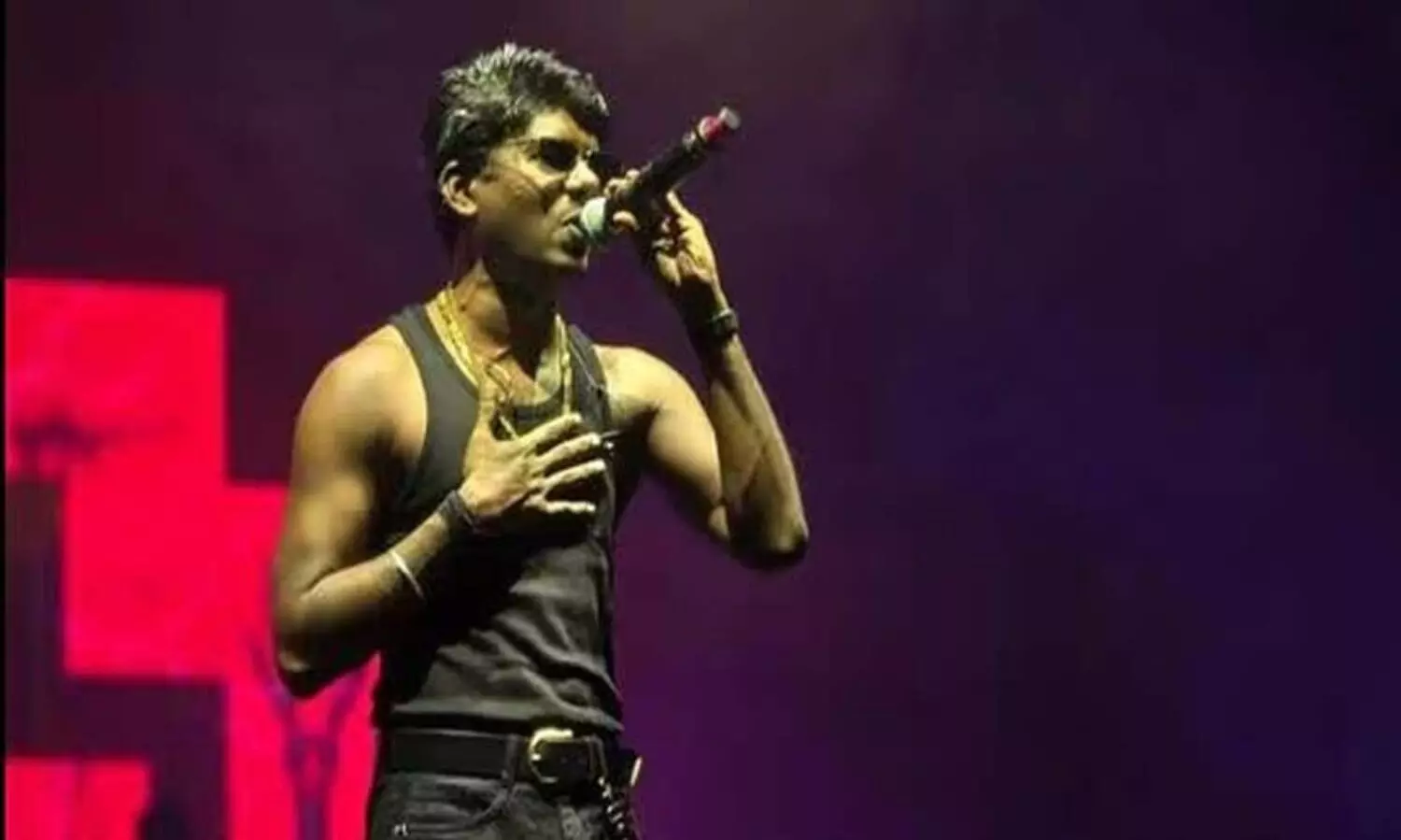 ബലാത്സംഗക്കേസിൽ മുൻകൂർ ജാമ്യം തേടി വേടൻ