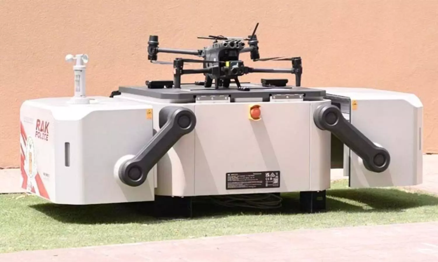 സുരക്ഷ ഉറപ്പാക്കാൻ റാസൽഖൈമയിൽ ഡ്രോണുകൾ; സംയോജിത എയര്‍ സപ്പോര്‍ട്ട് പ്ലാറ്റ്ഫോം ആരംഭിച്ചതായി റാക് പൊലീസ്