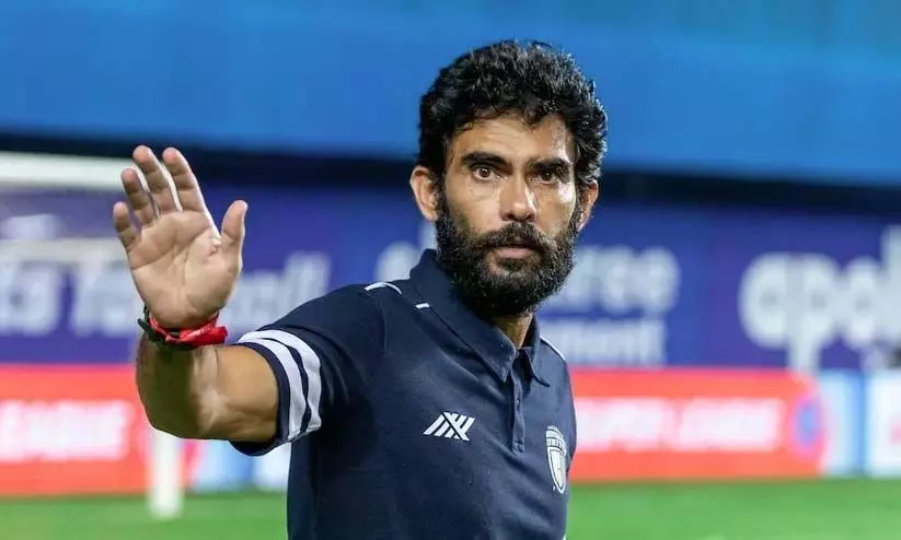 ഇന്ത്യൻ ഫുട്ബാൾ ടീമിന് പുതിയ പരിശീലകൻ; തന്ത്രം മെനയാൻ ഇനി ഖാലിദ് ജമീൽ ഇന്ത്യൻ ഫുട്ബാൾ ടീമിന് പുതിയ പരിശീലകൻ; തന്ത്രം മെനയാൻ ഇനി ഖാലിദ് ജമീൽ