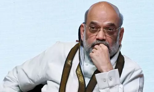 യു.​ഡി.​എ​ഫ് എം.​പി​മാ​രു​ടെ യോ​ഗ​ത്തി​ൽ ഇ​ട​ത് എം.​പി​മാ​രെ​യും ഇ​രു​ത്തി അ​മി​ത് ഷാ